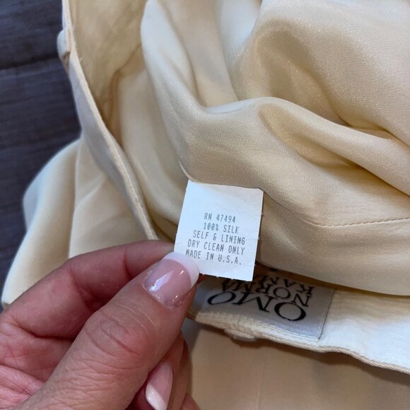 Omo Norma Kamali Vintage Womens Trousers Size 8 Cream Cropped Pleated High Rise - Picture 16 of 16